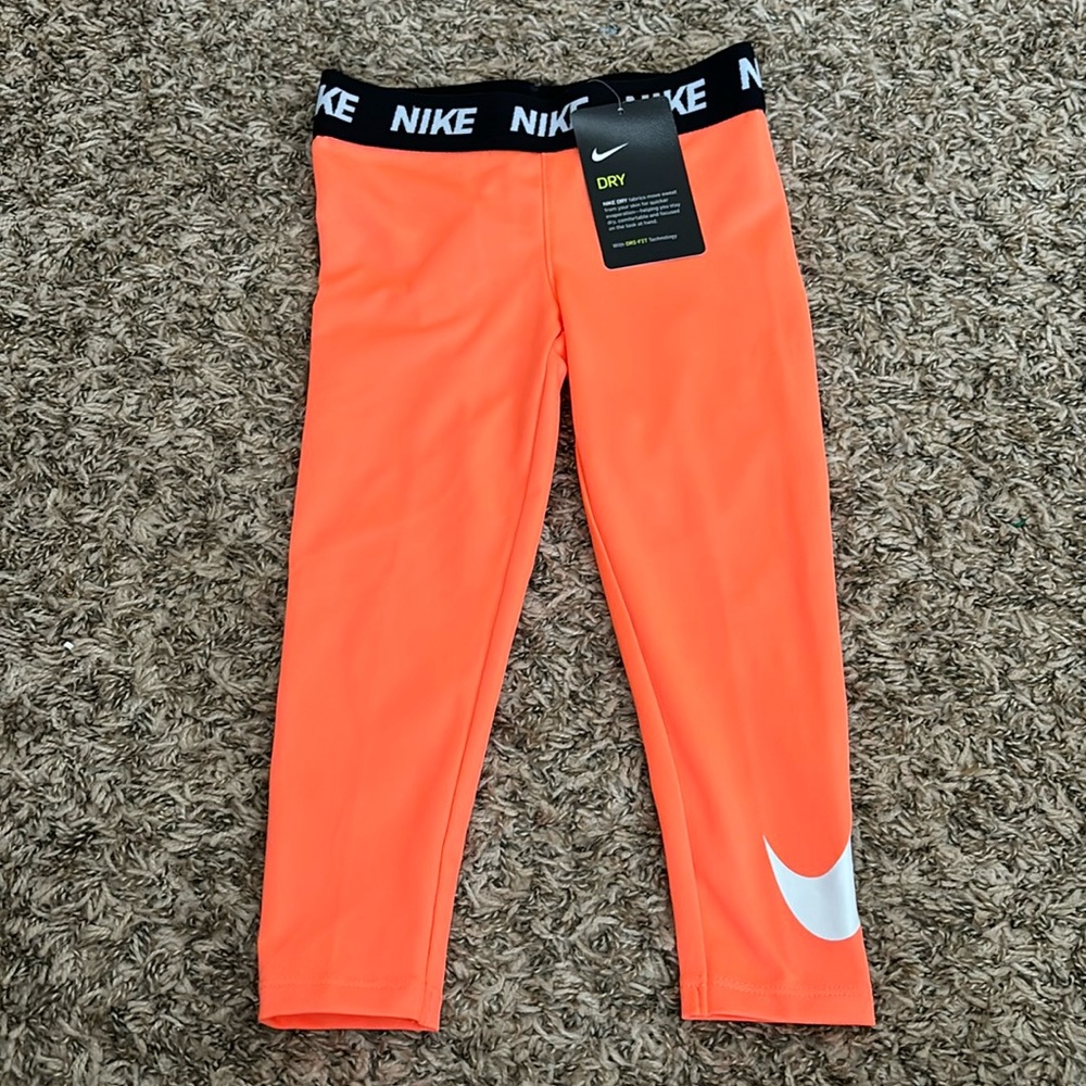 Toddler girl Nike leggings
